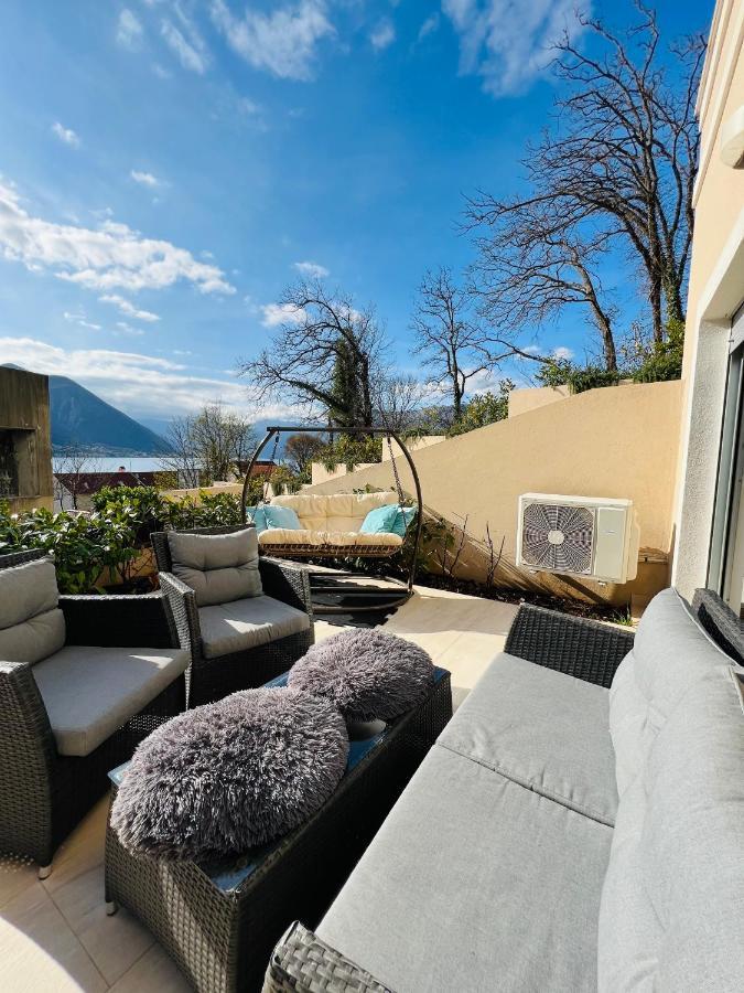 Apartment With Terrace And Private Parking Kotor Eksteriør billede