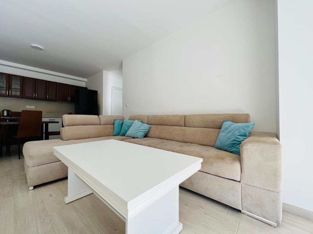 Apartment With Terrace And Private Parking Kotor Eksteriør billede