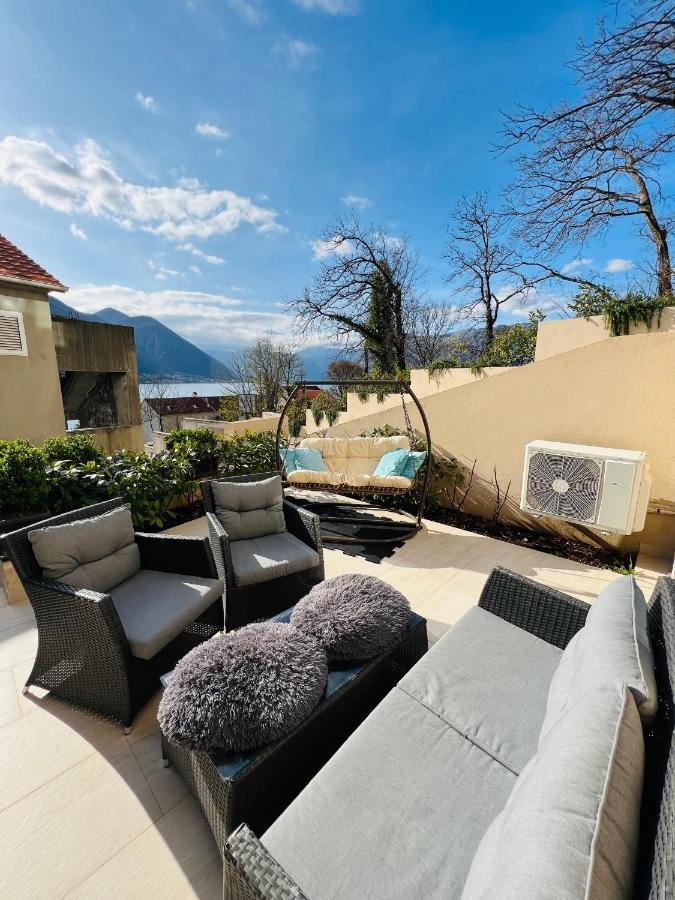 Apartment With Terrace And Private Parking Kotor Eksteriør billede